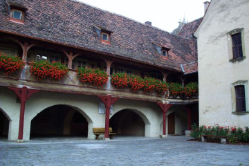40 Ochsenfurt_Main-Ehrenhof
